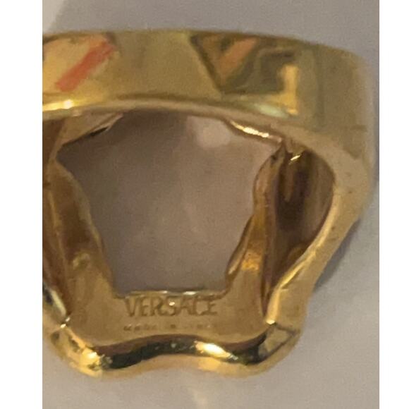 Versace Gold Color Metal & Crystal Medusa Head Curve Ring - SZ 7.25/7.5 - Unisex - Picture 6 of 9